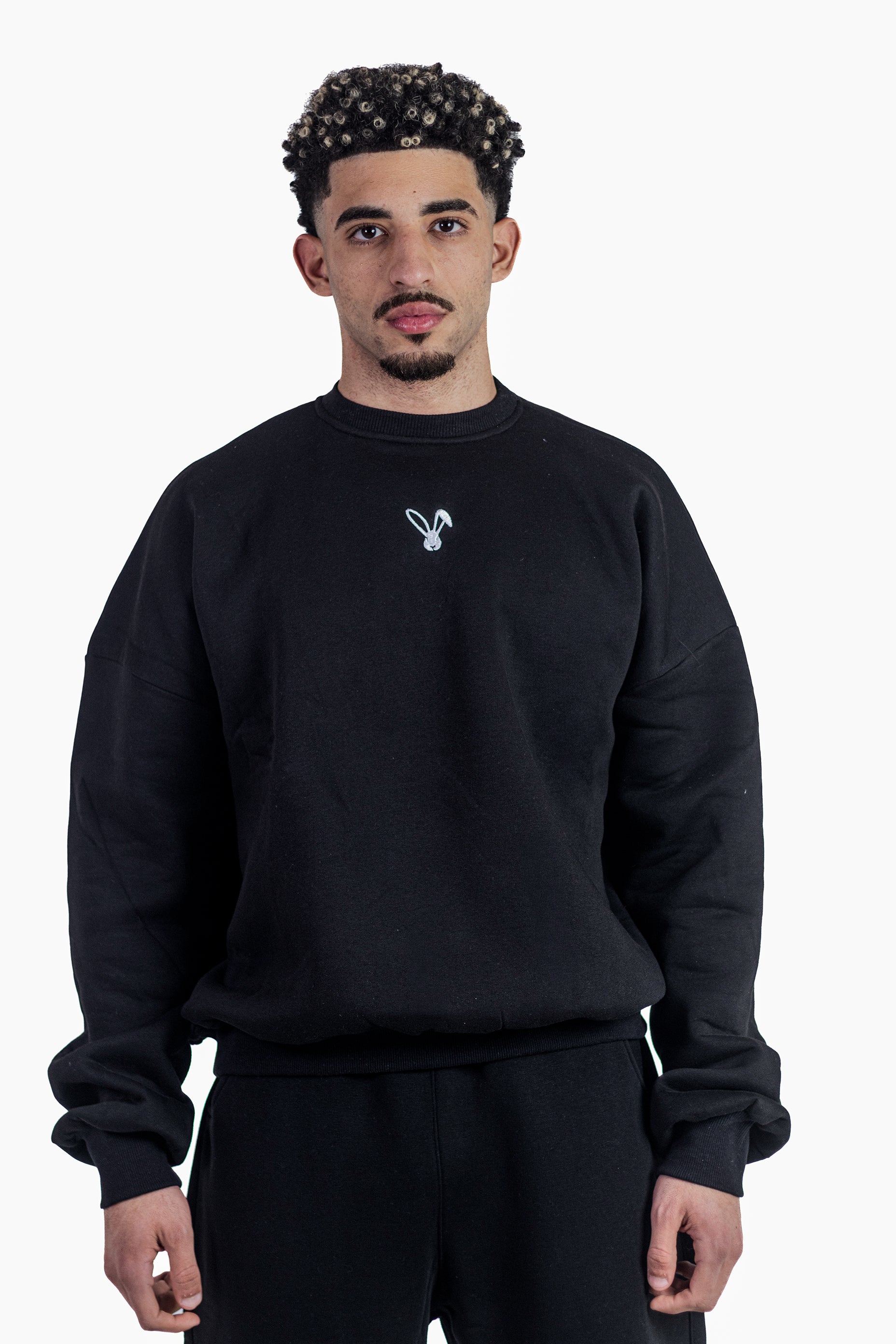 BLACK Crewneck